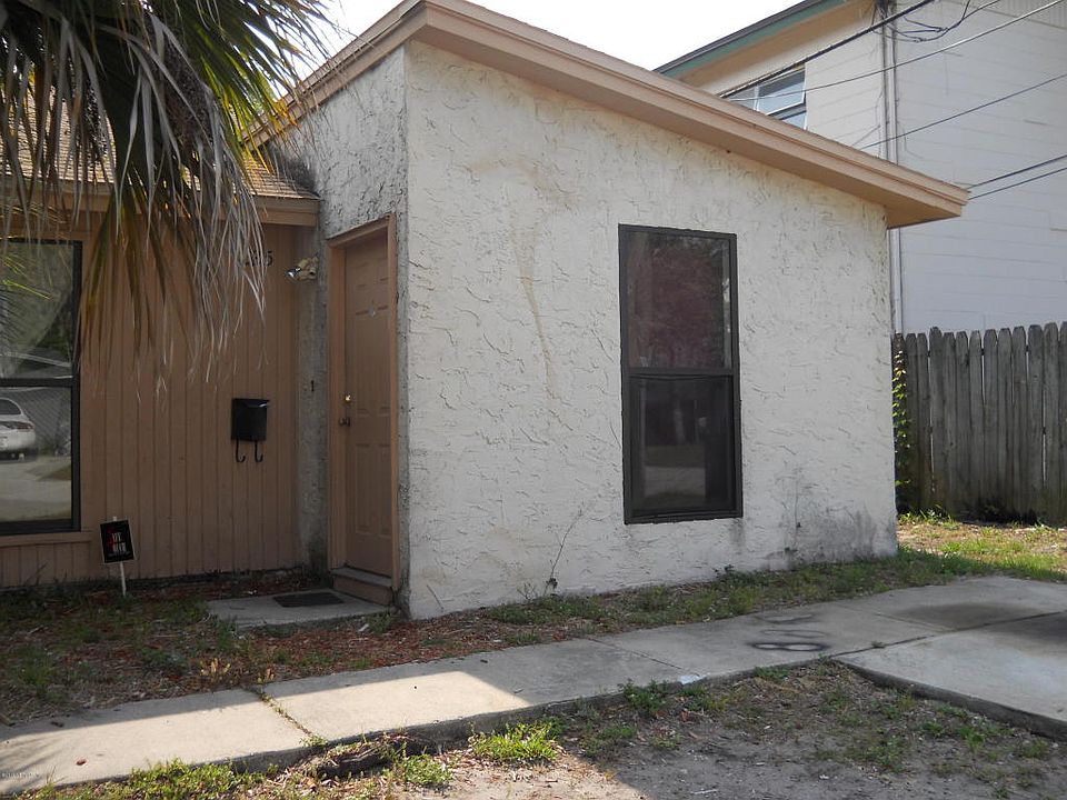 1st image of 1325 Easter St