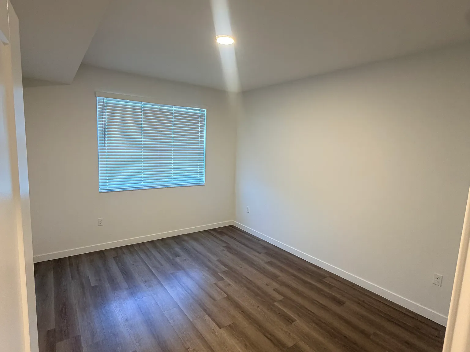 1 bed, 707 sqft, $2,100 — Photo 4