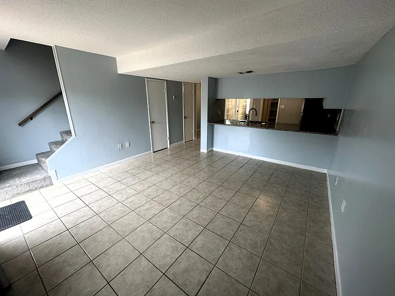 413 Sea Rover Ln NW #F — Photo 6