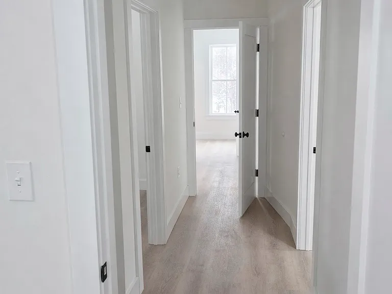 73 Main St #4 — Photo 4