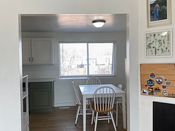 3rd image of 3842 W Carolina Dr #A