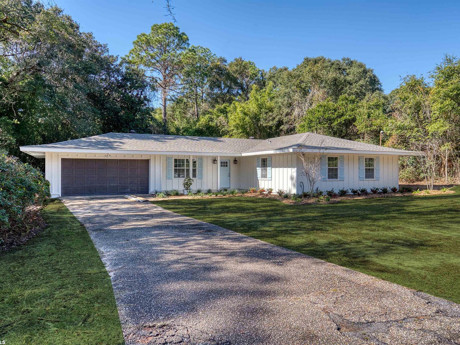 970 Highpoint Dr W, Mobile, AL 36693 Zillow