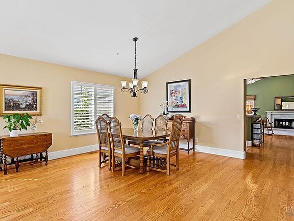 5th image of 49 Wine Press Way