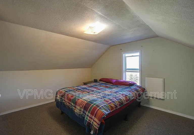 3956 Columbia Heights Rd — Photo 33