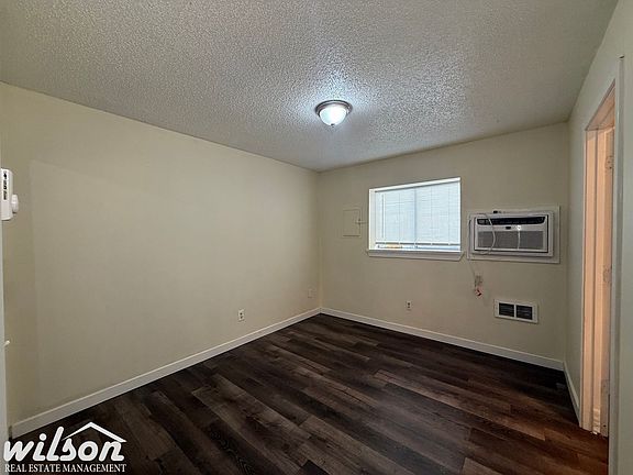 3rd image of 702 N 2nd St #1