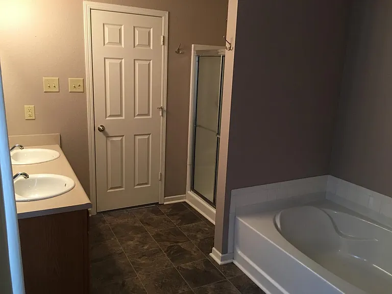 1038 Millstone Ct — Photo 7