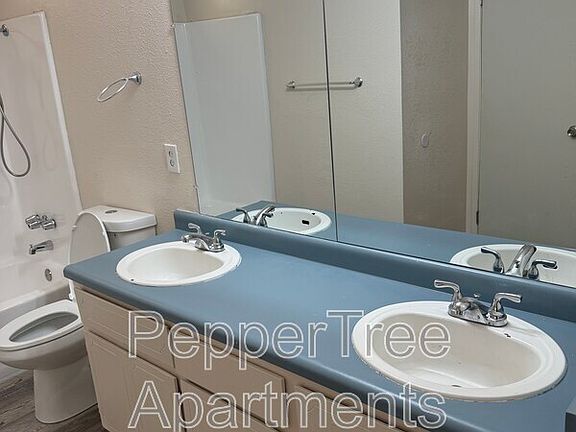 3rd image of 760 E Elm Ave APT A