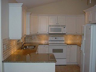 4th image of 5041 Hickory Wood Dr