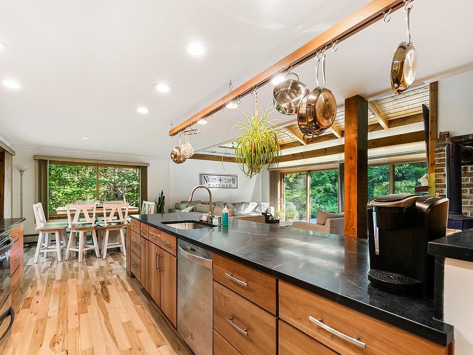 1st image of 5 Alpine Vista