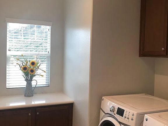 4th image of 1218 Topper Ln