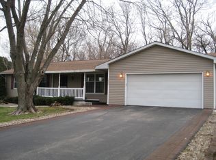 1622 29th Pl, Sterling, IL 61081