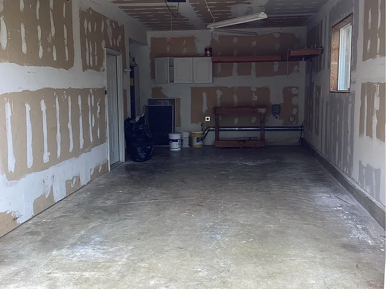 383 SE Olson Rd — Photo 13