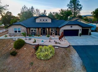 300 Bridlewood Ln, Copperopolis, CA 95228