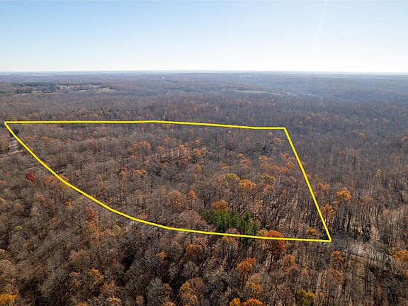 4th image of 373 Old Highway 18