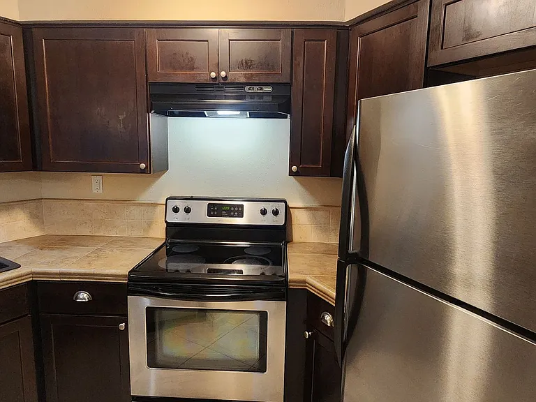 Westridge Apartments — Photo 7
