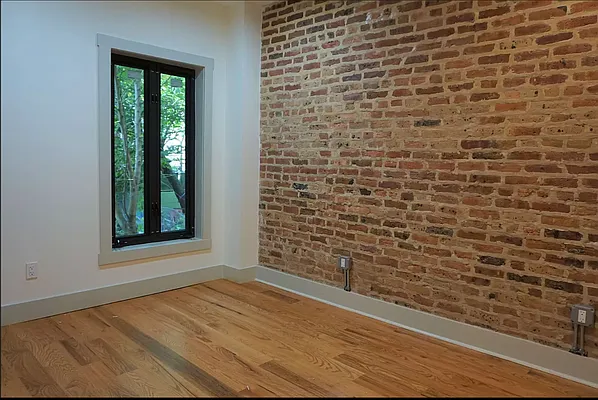 Rented by Compass | media 25