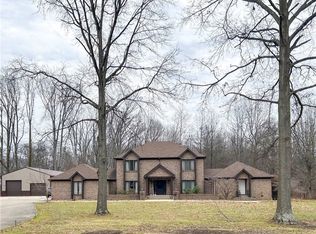 3055 S Raccoon Rd, Austintown, OH 44515