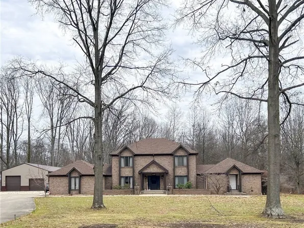 3055 S Raccoon Rd, Austintown, OH 44515