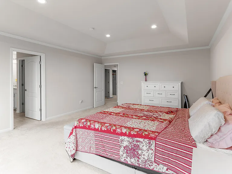 2825 Dillon Dr — Photo 32