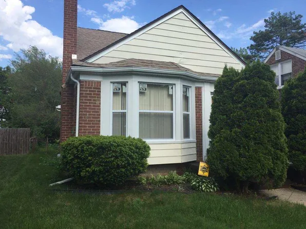 16606 Prevost St, Detroit, MI 48235