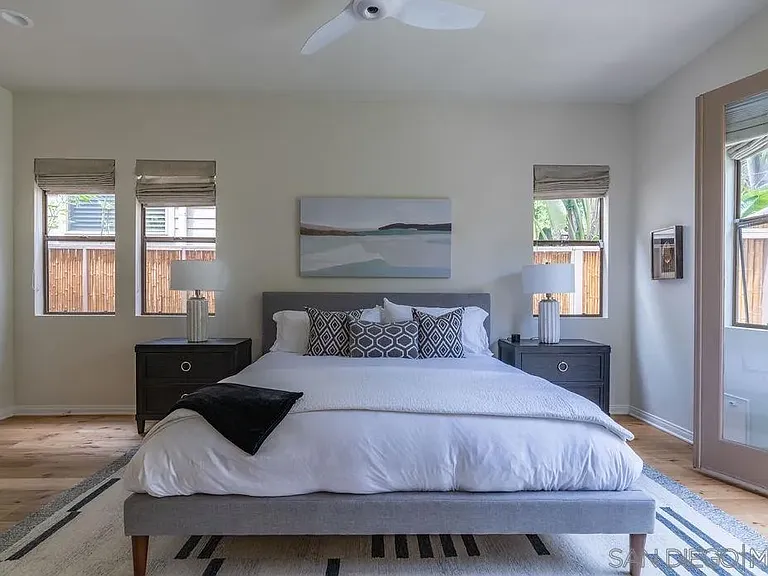2508 Manchester Ave — Photo 45