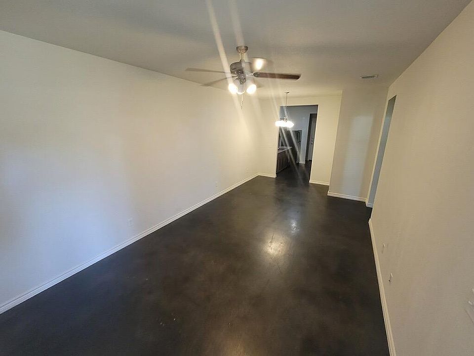 1st image of 808 Industrial Ave Unit A