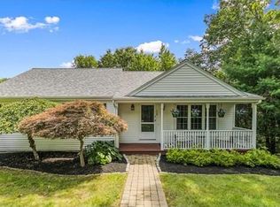 118 Laurelwood Dr, North Attleboro, MA 02760