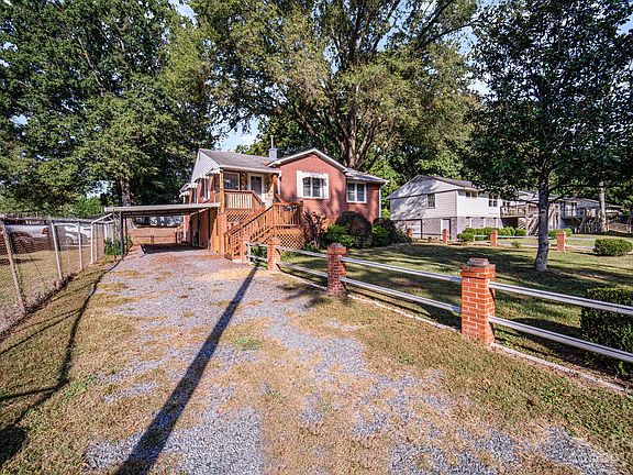 5th image of 1631 Masonic Dr