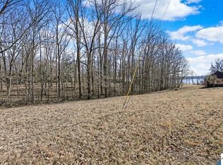 31 & 32 Windward Ln, Murray, KY 42071