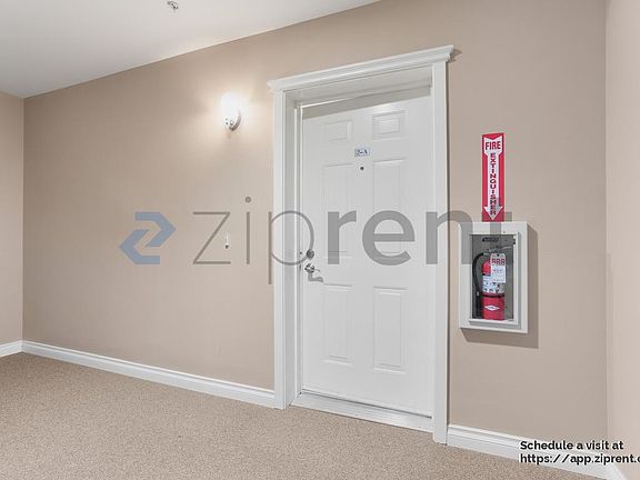 2nd image of 717 E Denny Way Unit 2A
