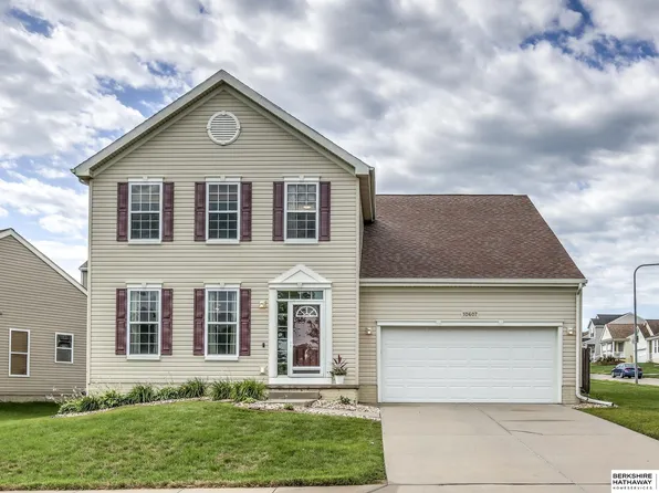 10607 Sheffield St, Omaha, NE 68122