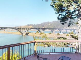 94451 Jerrys Flat Rd, Gold Beach, OR 97444