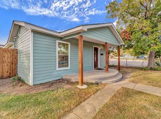 409 W Spurgeon St, Fort Worth, TX 76115