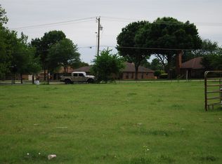 200 Terry Ln, Heath, TX 75032