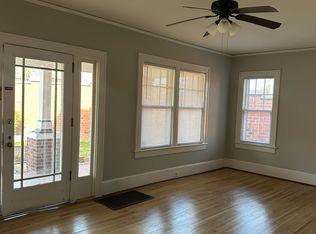 610 Hawthorne Ln, Charlotte, NC 28204