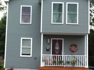 31 1/2 S Peru St, Plattsburgh, NY 12901