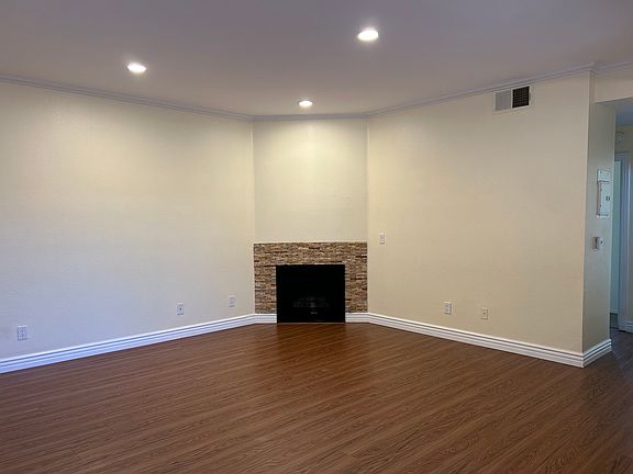 4th image of 620 N 6th St APT J