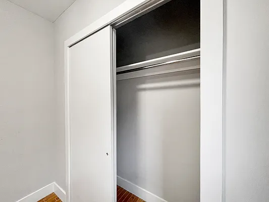 Rented by Skyward | media 13