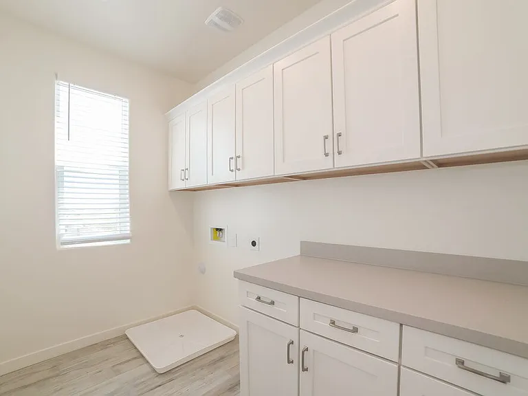 16028 N 74th Ln — Photo 14