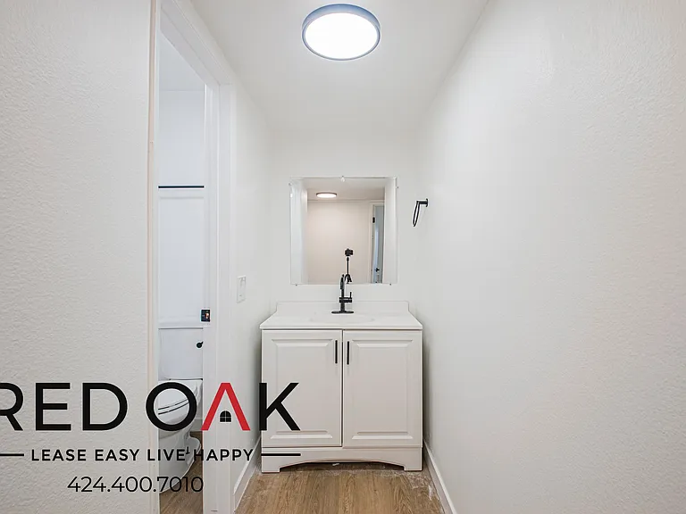 11051 Barnwall St #10 — Photo 16