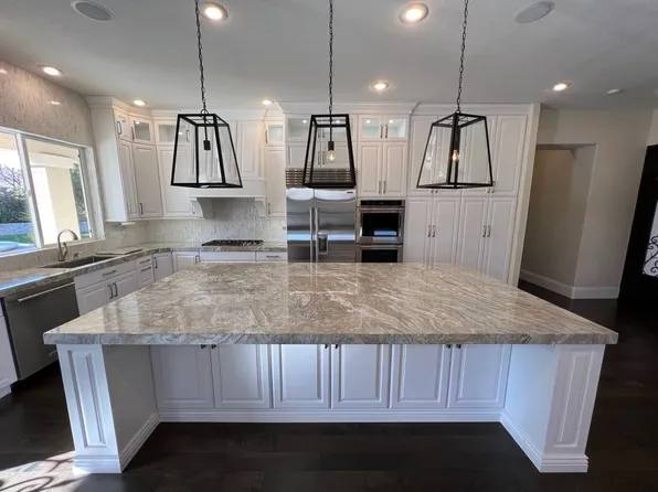 10895 Iris Canyon Ln, Las Vegas, NV 89135