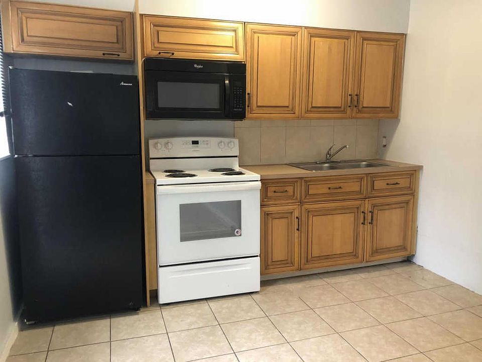 1st image of 3804 Miller Ave #3