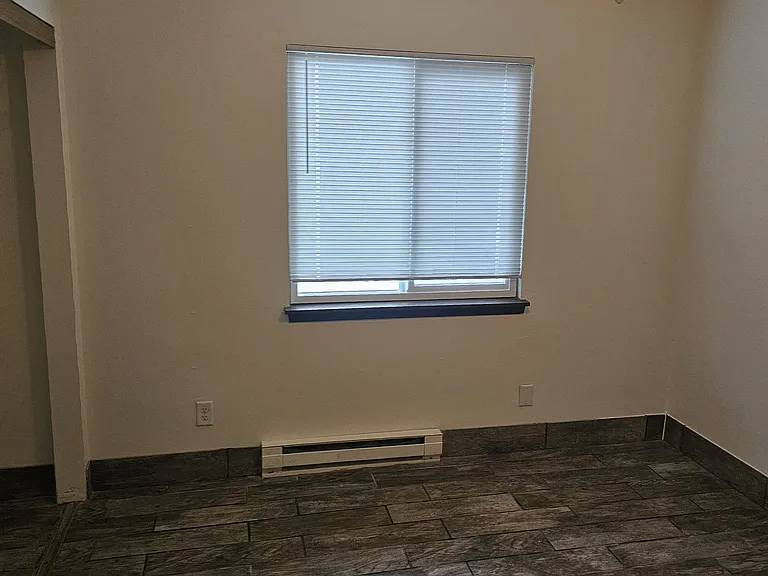 8835 N Swan Rd #6 — Photo 13
