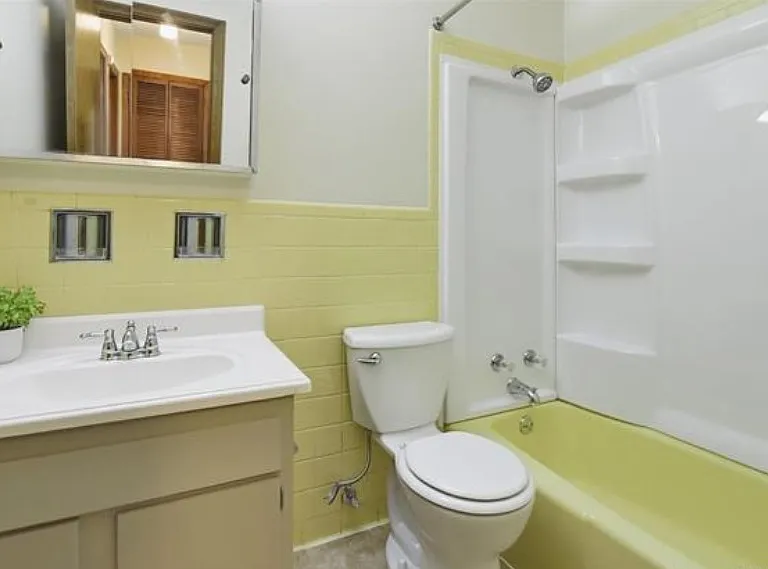 2nd Full bathroom