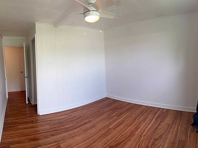 448 Ulupaina St — Photo 8