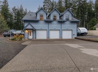421 E Penzance Rd, Shelton, WA 98584