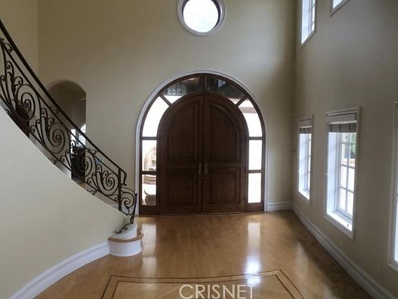 2nd image of 6030 Linforth Dr