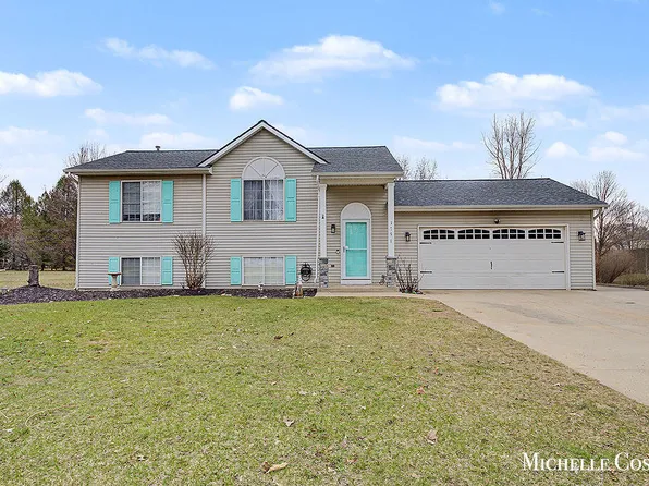 1791 33rd St, Allegan, MI 49010