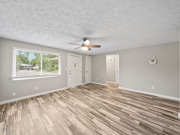 5th image of 813 Bradford Cir