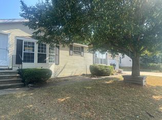 Country Hills Village, Hudsonville, MI 49426
